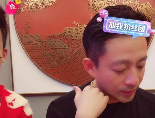 娱乐圈吃瓜新闻最新消息,某明星恋情曝光,疑与神秘富二代牵手逛街! 第3张 娱乐圈吃瓜新闻最新消息,某明星恋情曝光,疑与神秘富二代牵手逛街! 第3张